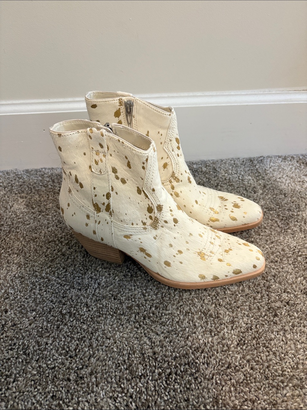 Dolce Vita Cream Ankle Booties with Gold Speckle